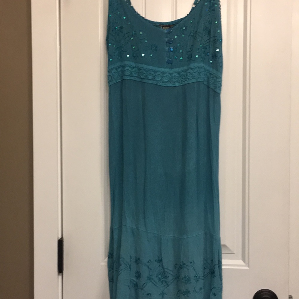 Women’s Cover-up. Size M. Great condition!